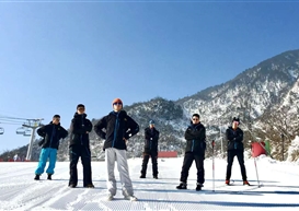 校企合作再谱新章｜西岭雪山滑雪学校赴我校休闲与运动学院开展专场招聘