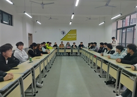 搭建沟通桥梁，明确工作方向〡新媒体分中心指导老师见面会顺利召开