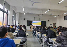休闲与运动学院养成驿站期末养成材料填报专项培训，助力学生工作规范化开展