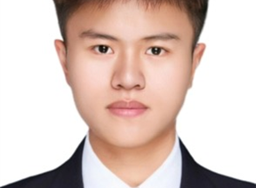 杏运研途〡姜鹏：绿茵淬炼专业底色，书海叩开成体之门！